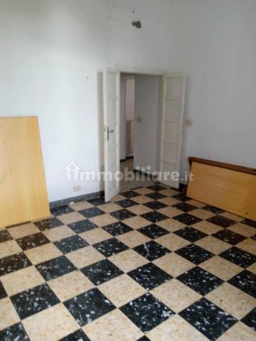 Bilocale piazza Antonio Gramsci 15, Centro Storico, Albano Laziale - Photo 2