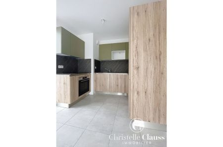 Appartement - STRASBOURG - 70m² - 2 chambres - Photo 5