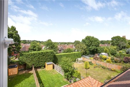 Queen Eleanors Road, Guildford, Surrey, GU2 7SL - Photo 5