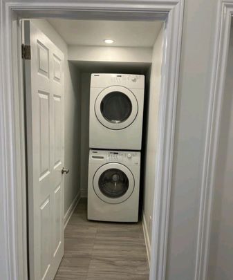 For Lease - 109 Auckland Drive, Whitby, Ontario - Photo 1