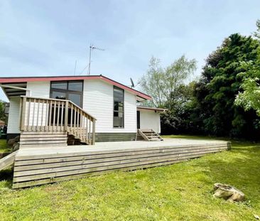 Peaceful, Spacious & Perfectly Located- Pukeko... - Photo 3