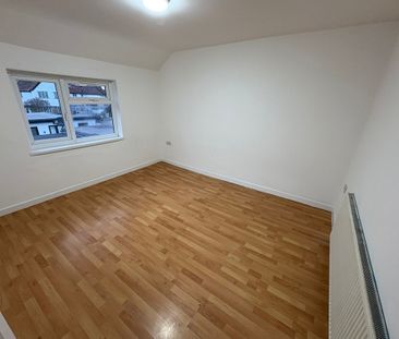 Vicarage Farm Road, Hounslow - Photo 4