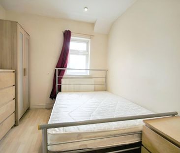 5 bedroom semi-detached house to rent - Photo 6