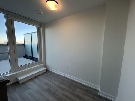 For Lease - 2300 St Clair Avenue Unit# 718, Toronto, Ontario - Photo 5