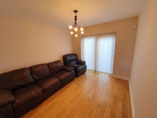 House to rent in Cork, Edgewood - Photo 1