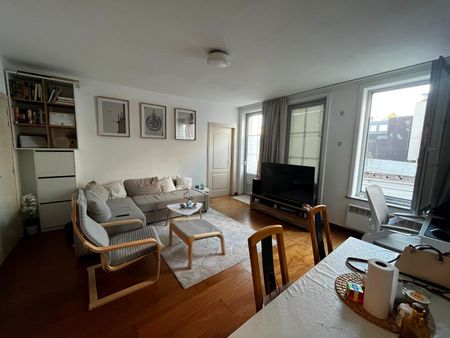 Appartement met 1 slaapkamer in hartje Kortrijk. - Photo 2