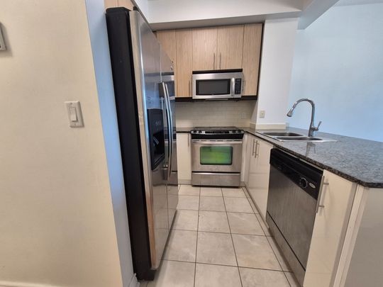 For Lease - 18 Holmes Avenue Unit# 1009, Toronto, Ontario - Photo 1