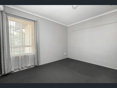 Convenient living in a prime Corio location. - Photo 2