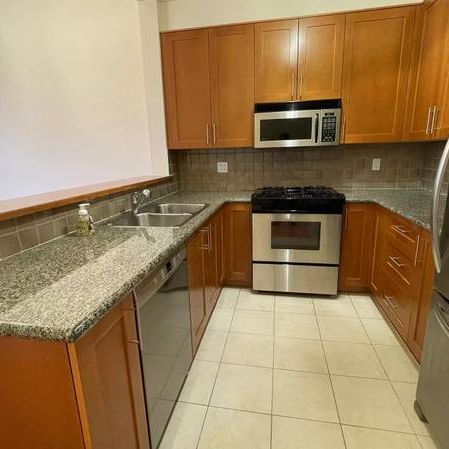 2 Bed + 2 BA +1 Large DEN +1 Flex+2Parkings Vancouver Quilchena Park!! - Photo 4