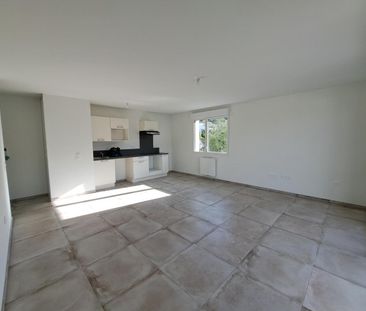 location Appartement T3 DE 64.15m² À CHAMALIERES - Photo 3