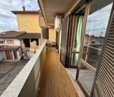Casa a Bizzarone in Via Vittorio Veneto - Photo 3