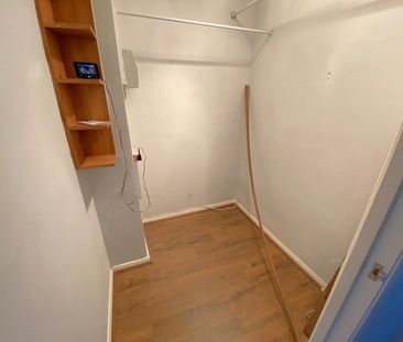 1 Bed Flat, Charlton, SE7 - Photo 1