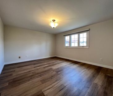 For Lease - 87 Dunmail Drive Unit# UPPER, Toronto, Ontario - Photo 3