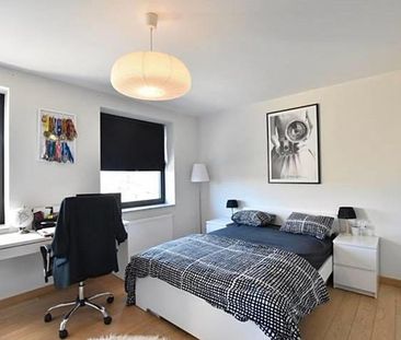 Appartement te huur - Foto 2