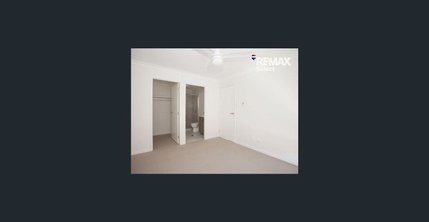 Modern 3 Bedroom Duplex in Quiet Location - Photo 1