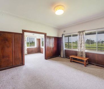 FARM HOUSE NEAR ULMARRA - Photo 1