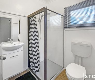 Neat and tidy 1 bedroom granny flat only a short drive to Coffs Har... - Photo 4