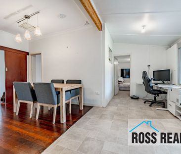 Character, Charm & Location! - Photo 4