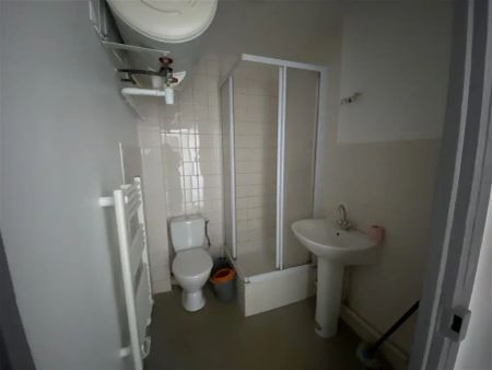 Location appartement 1 pièce - 28m² à Veynes (05400) - Photo 2