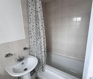 3 Bedroom Terrance House In S25! - Photo 5