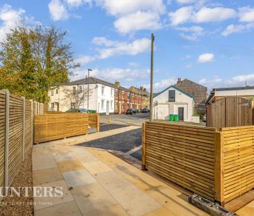 4 bedroom semi-detached house to rent - Photo 4