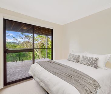 Spacious, Bright & Airy Family Home - Photo 6