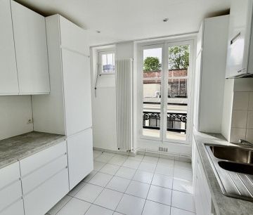 Appartement • Saint Placide - Photo 3