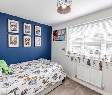 3 bedroom terraced house to rent - Photo 4