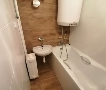 Pronájem bytu 3+1 100 m² - Photo 3