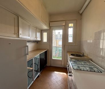Location Appartement 4 pièces 92m² - Photo 4