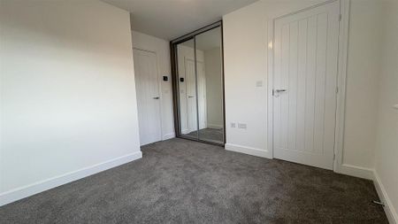 3 bedroom property to rent - Photo 4