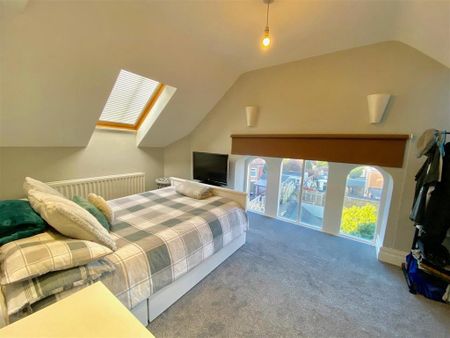 2 bedroom apartment to rent - Photo 5