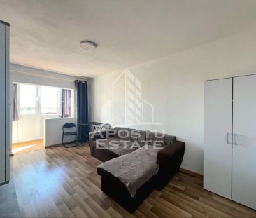 Apartament cu o camera, Confectii, centrala proprie - Fotografie 4