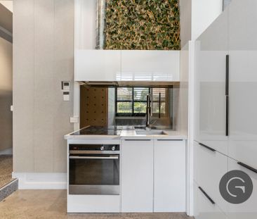 1/100 Nicholson Street, Brunswick East VIC 3057 - Apartment For Ren... - Photo 2