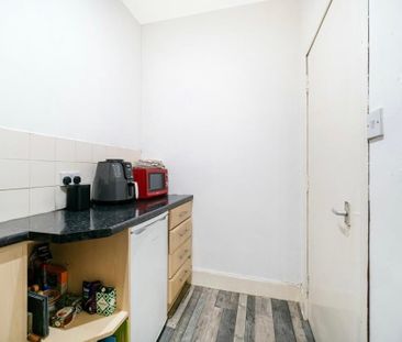 1 Bed Flat, Boyd Street, G42 - Photo 3