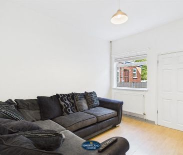 3 bedroom terraced house to rent - Photo 4
