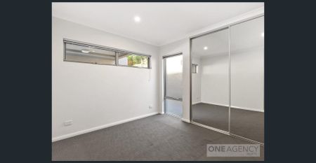 Modern Ground Floor Apartment - Photo 5