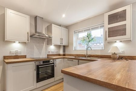 Poolside Close, Banbury - Photo 4