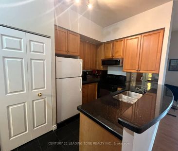 7 Lorraine Drive #2505 MASTER BR - Photo 1