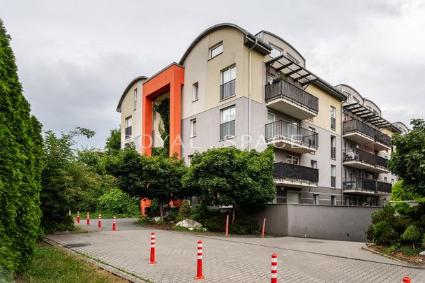 Dwupoziomowe mieszkanie obok Zakrzówka i HSBC! - Photo 1