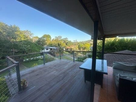 Holland Park West - Photo 3