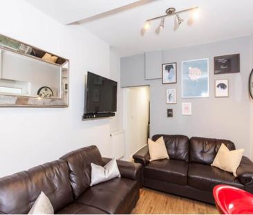 6 bedroom house to rent - Photo 4