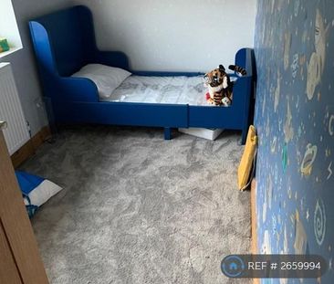 3 bedroom semi-detached house to rent - Photo 5