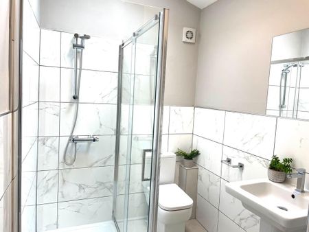 4 bedroom house to rent - Photo 3