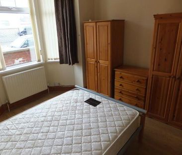 Flat 1, 10 Lower Windsor Avenue, Belfast, BT9 7DW - Photo 4