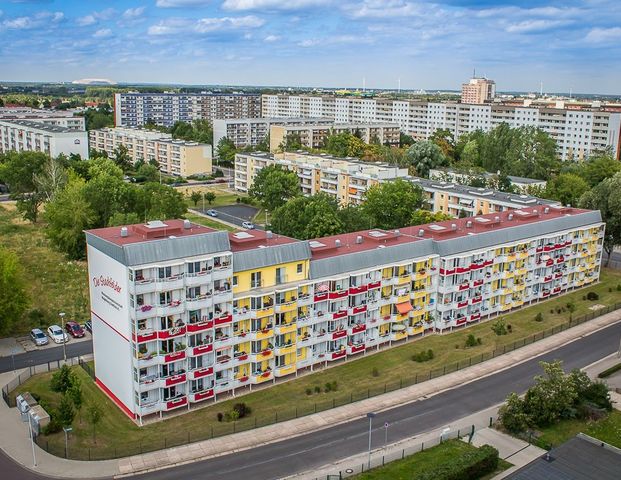 3 Zimmer: Großzügig geschnitten & schöner Balkon - Foto 1