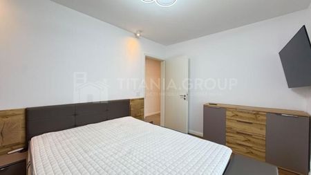 Penthouse cu 4 camere, terasa de 57 mp, priveliste - Kasper Coresi - Photo 4