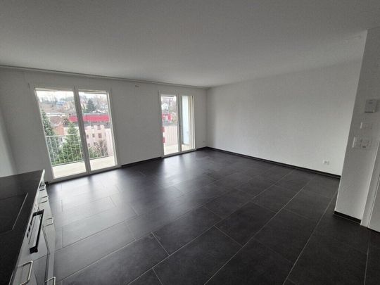 Modern 2.5-room apartment in top location for rent - Photo 1
