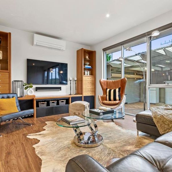 162 Halsey Road, Airport West VIC 3042 - House For Rent | Domain - Photo 1