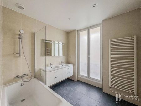 Rental Apartment Paris 16th Chaillot - Photo 2